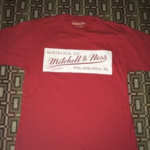 Men’s Mitchell & Ness Red T-shirt Size Small
